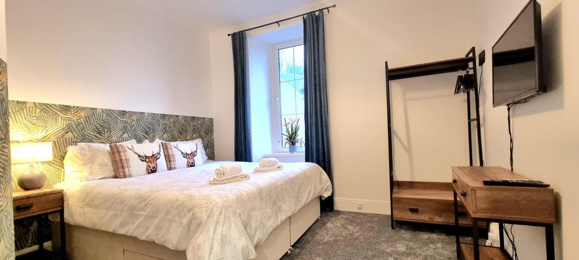Charming Victorian Apartment, Close To Centre Инвернес Екстериор снимка